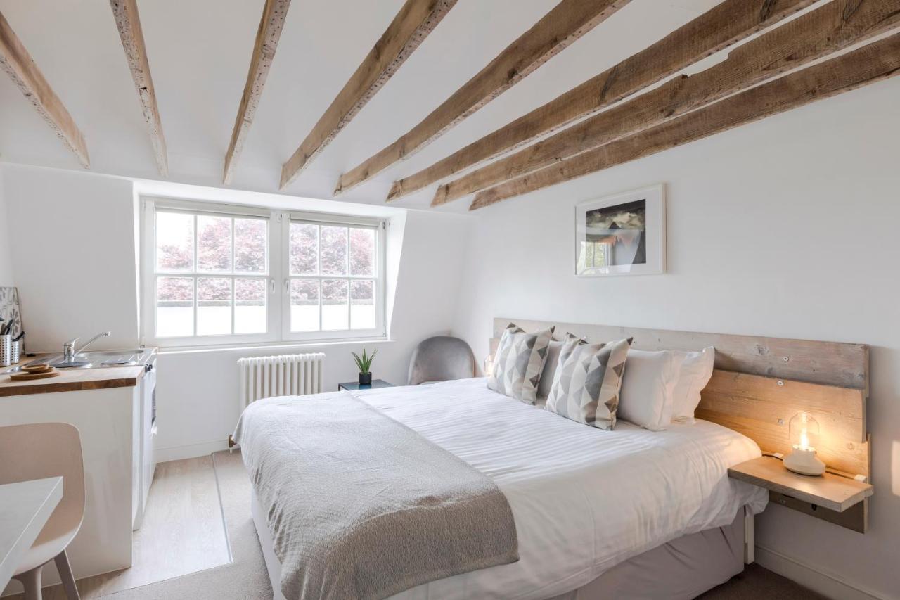 Appartamento 4 Berkeley Square I Your